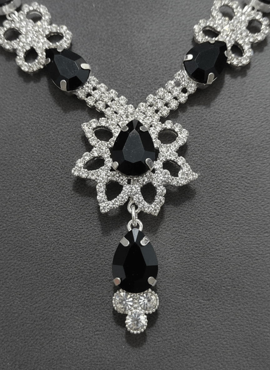 Black Floral Pear Premium Necklace & Earrings Set