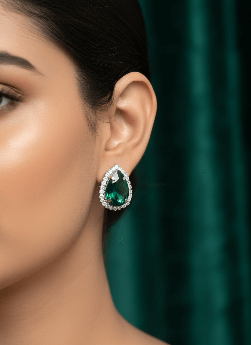 Green Teardrop Diamond Necklace