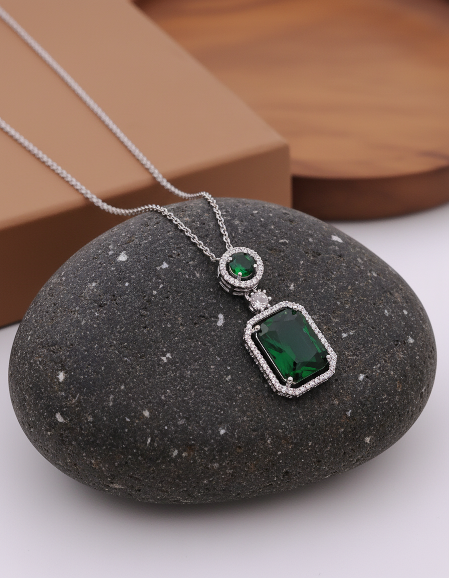 Winny Stone Pendant - Green