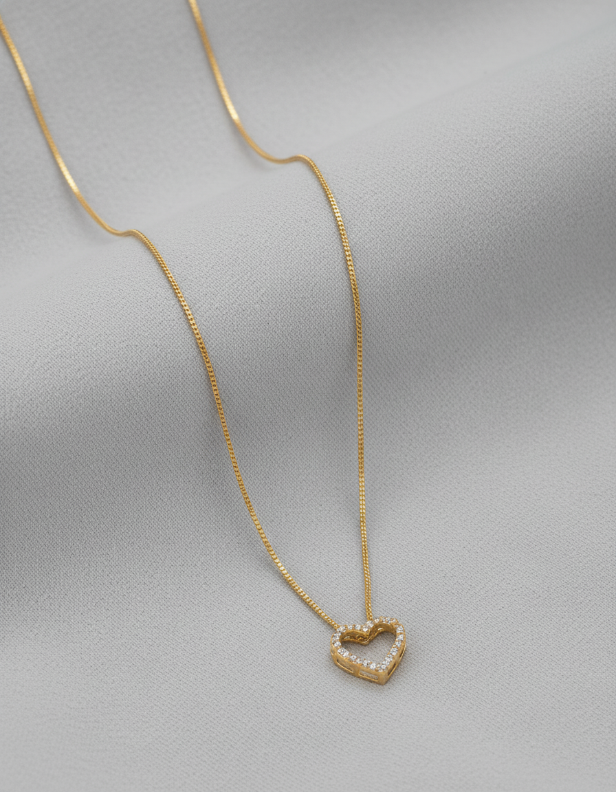 Kiara Classic Heart Necklace